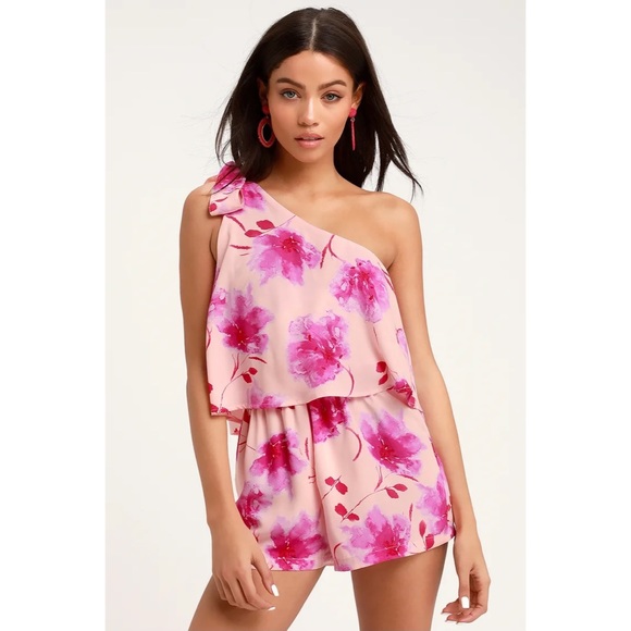 Lulu’s Take a Wild Chance Blush Floral Romper XS